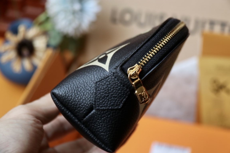 LV Clutch Bags